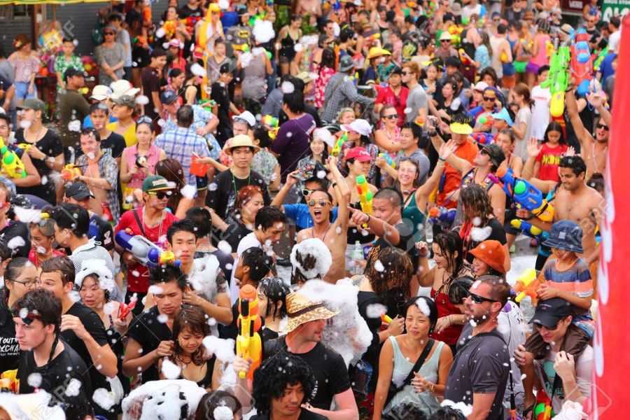 Khám Phá Songkran: Lễ Hội Té Nước Thái Lan Cực “Chất”