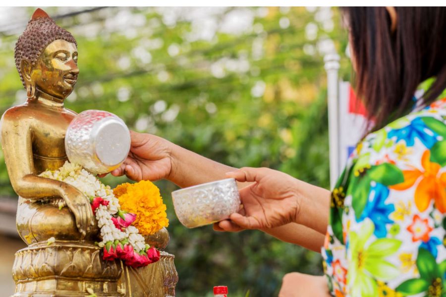 Khám Phá Songkran: Lễ Hội Té Nước Thái Lan Cực “Chất”