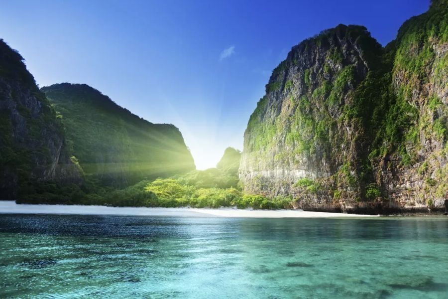 Khám phá thời tiết Thái Lan: Khi nào nên du lịch và mang gì theo?